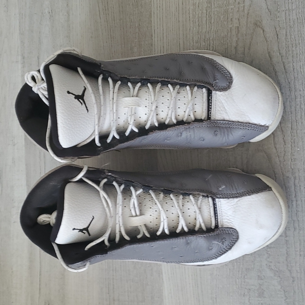 Air Jordan 13 Men sz. 9.5, grey